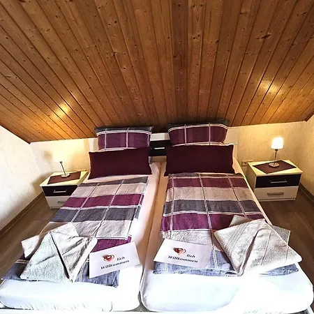 Am Wald Apartament *